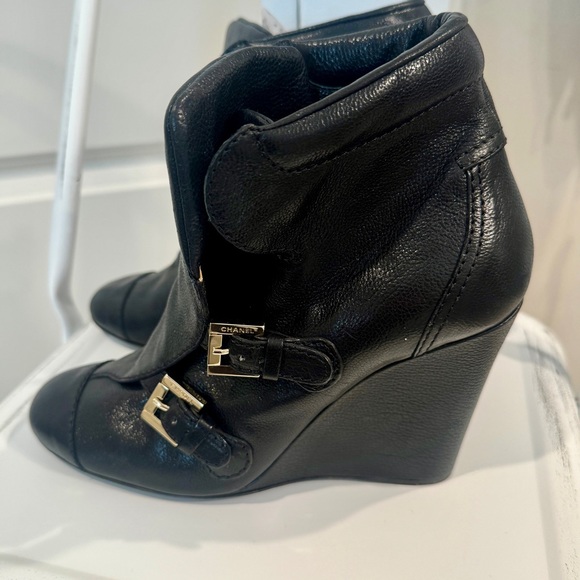 Chanel Booties Size 38 - Picture 2 of 4